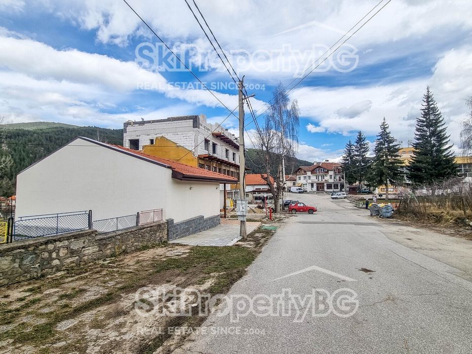 Магазин в цeнтъра на Говедарци!