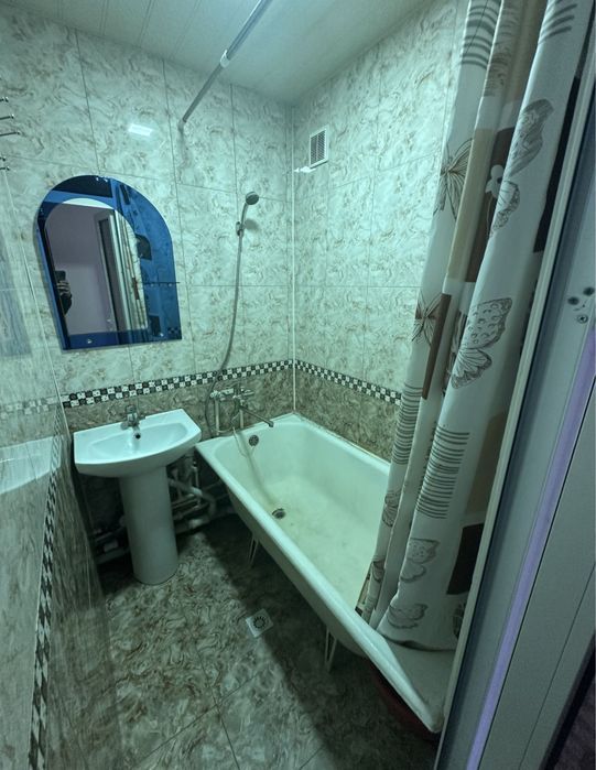 Срочно аренда 2х комнатная квартира адрес Абу Бакр Рози