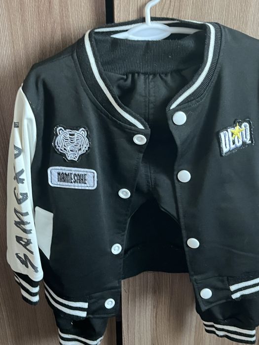 Продам детские вещи