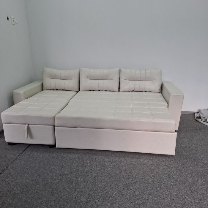 Раскладной углавой диван