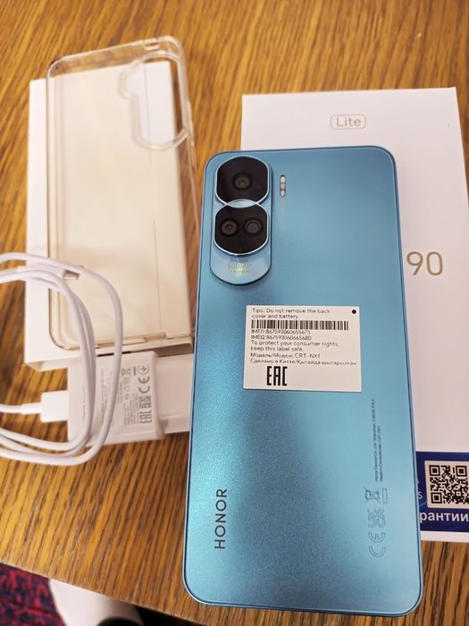 Honor 90 lite 8/256 sotiladi