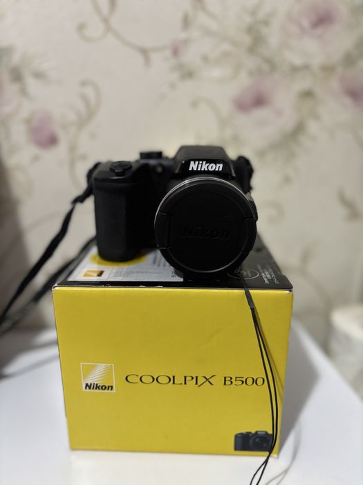 Aparat foto compact Nikon Coolpix B500, 40x zoom optic, full HD movie