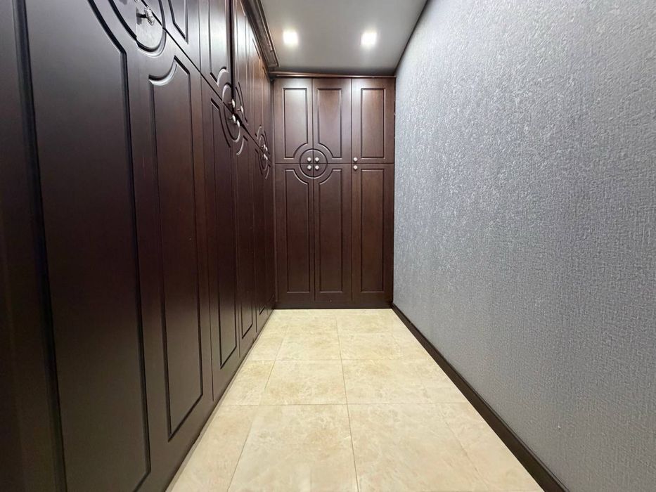 Квартира Ц-5 Пожарка 3/6/9 214 м2