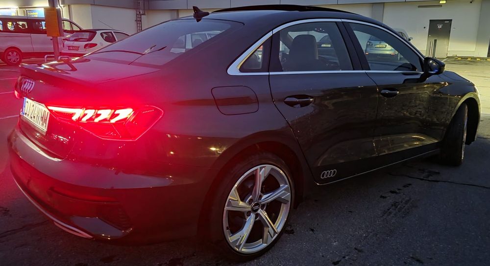 Audi A3 Benzina+hibrid