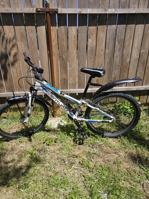 Vând bicicleta în stare f. bună adusă din Germania detalii în privat la nr de telefon sau WhatsApp 0742582449