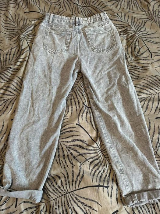 Дамски дънки размер хс,с