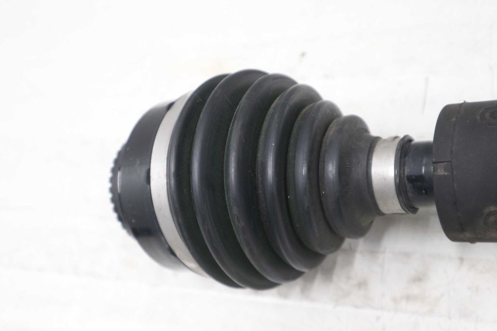 Предна дясна полуоска БМВ Ф70 У06 Х1 У11 Х2 У10 Мини У25 BMW F70 U06 U10 U11 U25