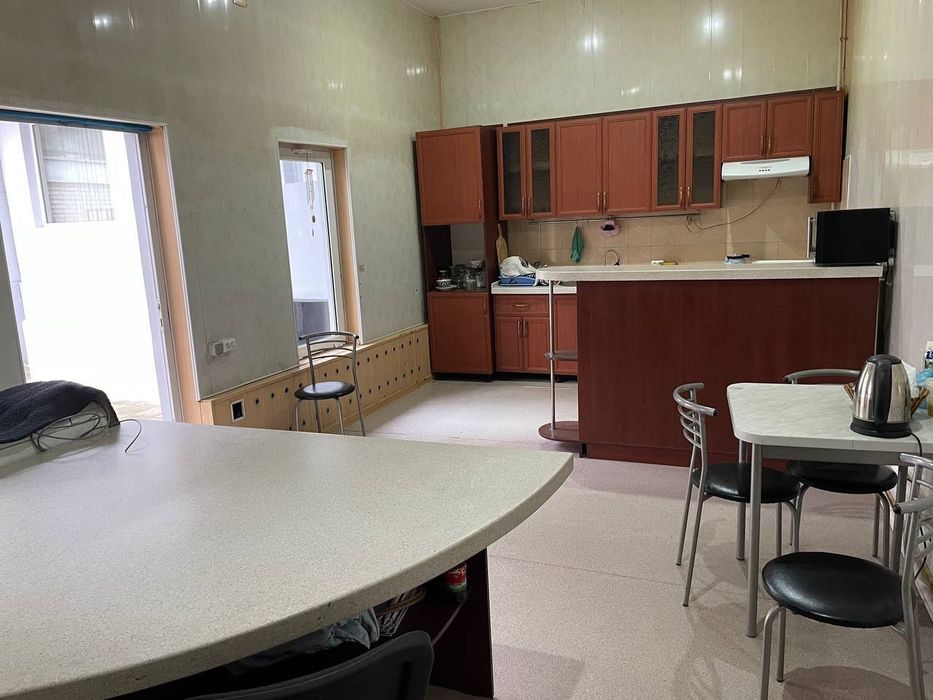 Участок Офис  9 соток. Вдоль дороги Центр Луначарского ..