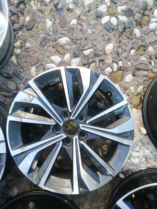 1 брой Джанта за Peugeot 508 -3008 -5008 17,18,19 цола