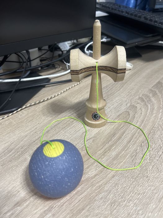 Vand kendama Okendama Rubber Editie Speciala
