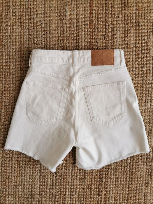 Blugi scurti cu talie inalta H&M