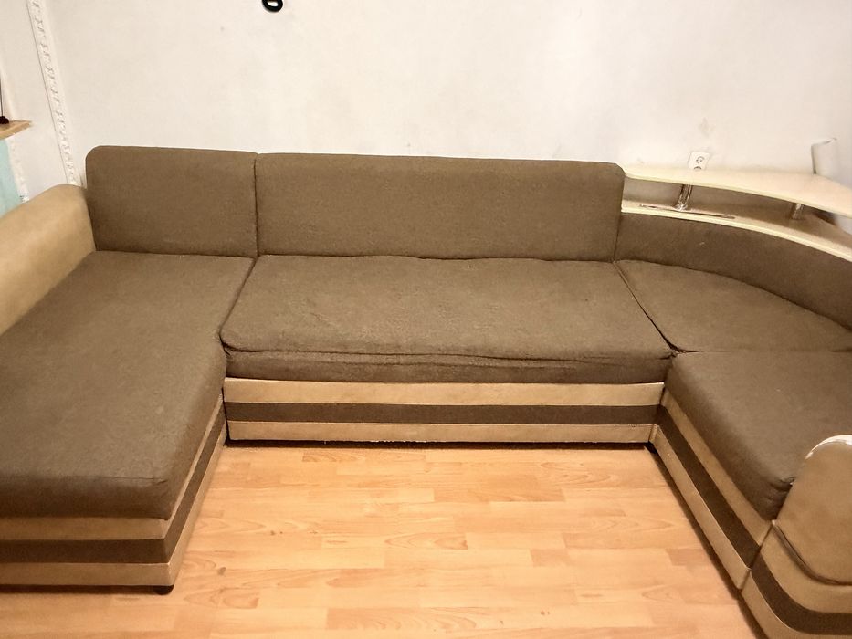 Продам диван за 10000 тг