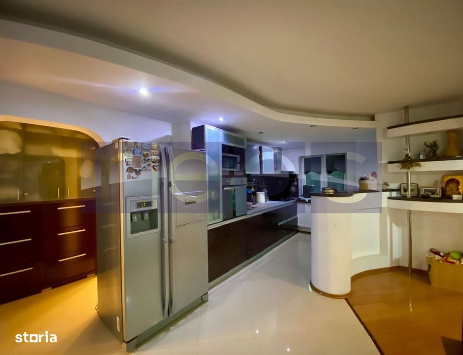 De Vanzare Apartament 3 Camere Renovat, 2 Bai | Drumul Sarii
