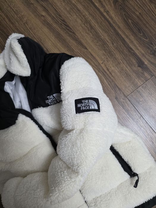 Geaca blana Northface