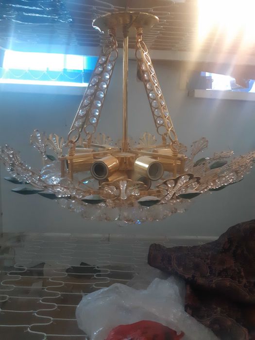 Люстра 12 ламповая