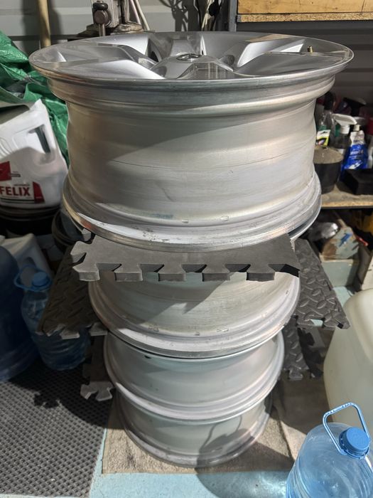 Продается диски R17