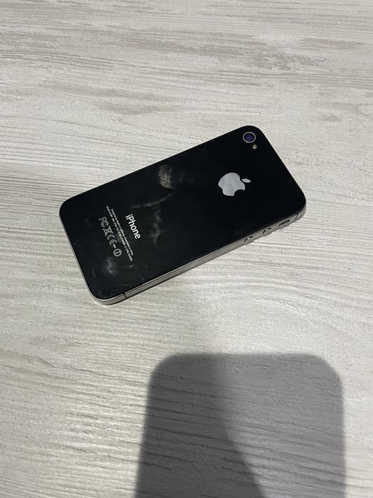 Iphone 4s 32gb.
