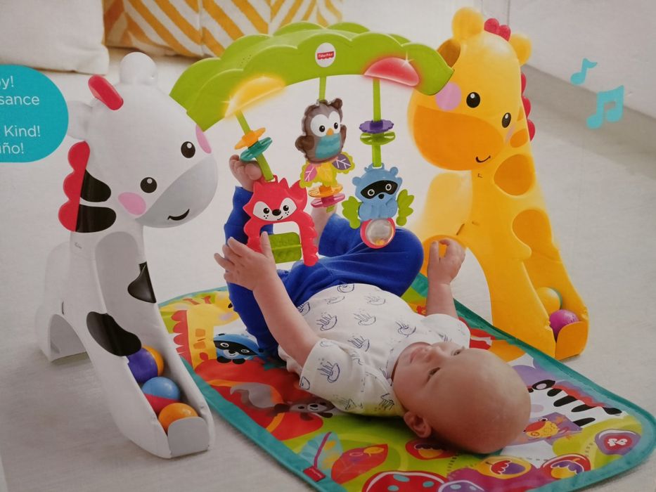Кът за игра с активна гимнастика Fisher price