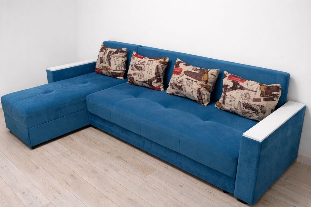 Продам угловой диван