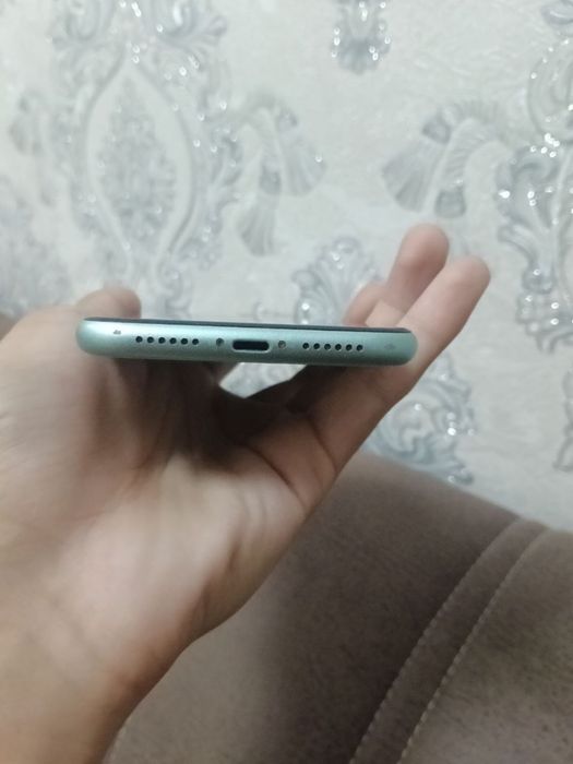 Iphone 11 sotiladi