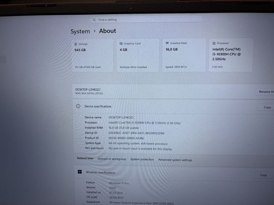 Laptop Gaming  Asus Rog  i5 Gen 10 impecabil