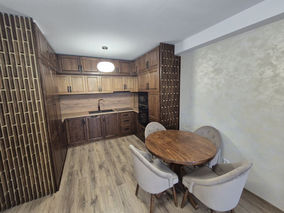 Apartament de închiriat ZONA CETATE