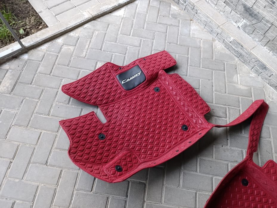 Полики для авто в отличном состоянии