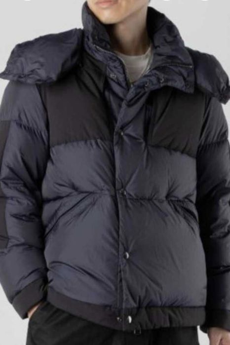 Geaca Moncler marimea 7(3xl/4xl)