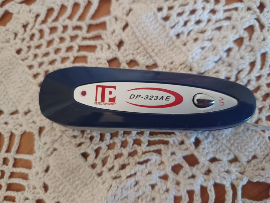 Продавам детектор за банкноти.