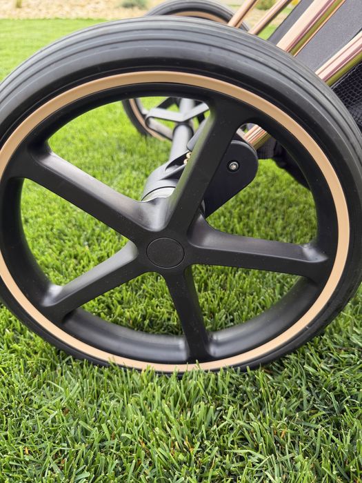 Cybex Priam 4.0 Rose gold