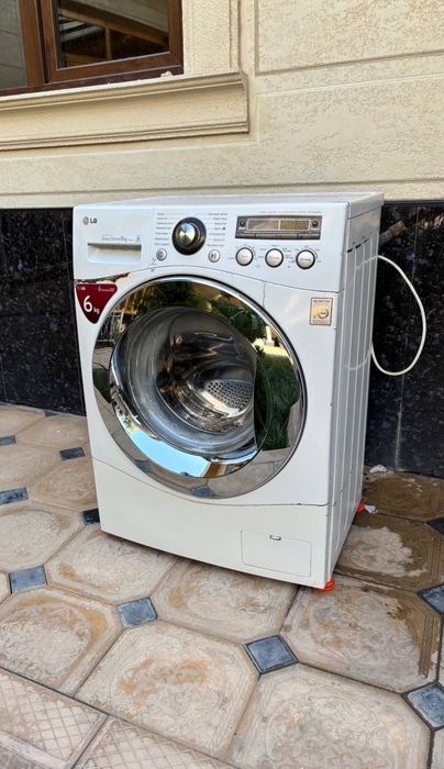 Стиральная машинка LG Direct Drive 6kg (Под ремонт) состояние нормальн
