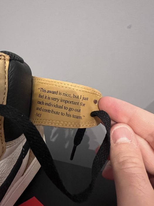 Air Jordan 1 Retro High OG “Rookie of The Year”