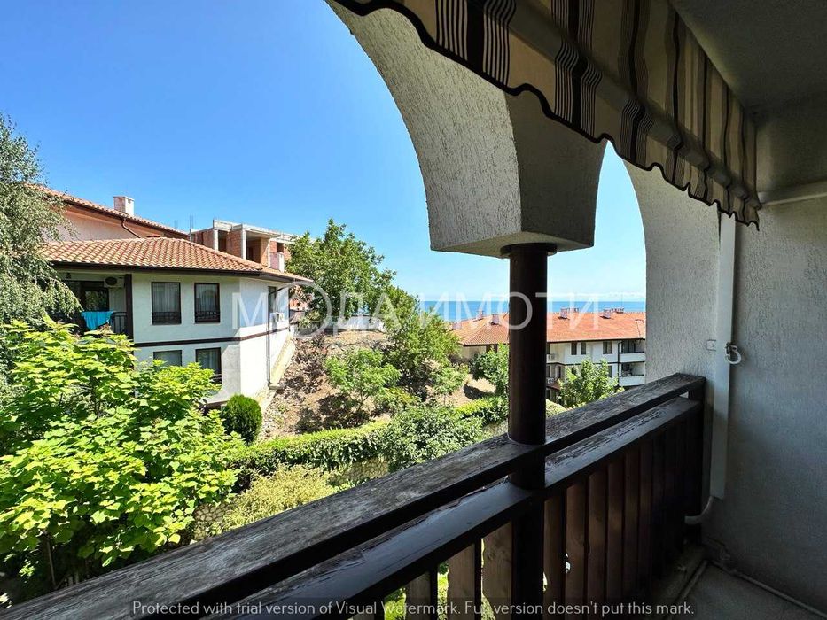 Двустаен с гледка море в луксозен комплекс на 1ва линия в Свети Влас!