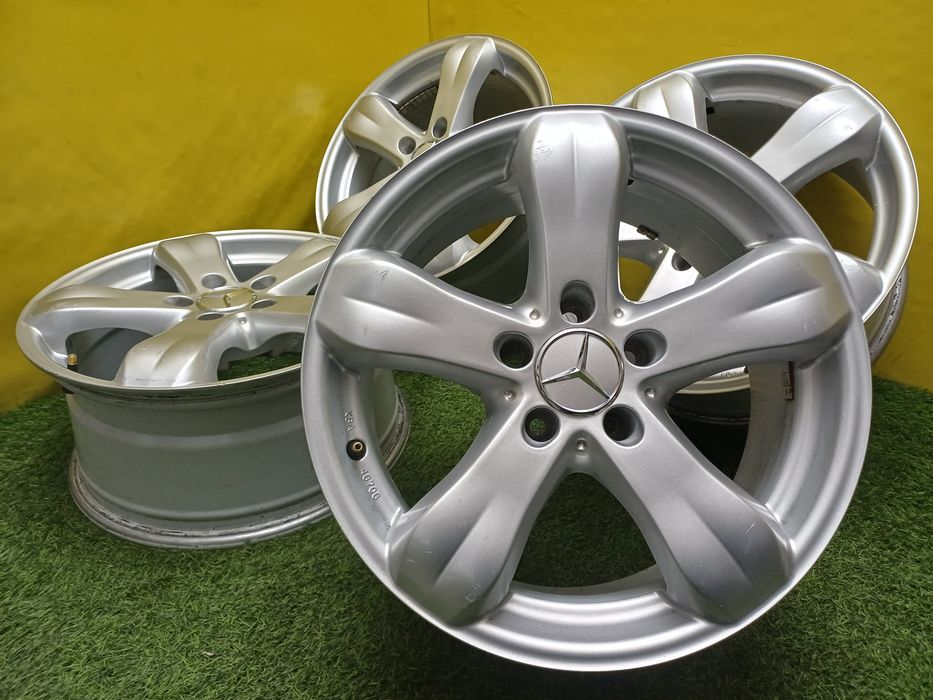 Диски R17 5x112 на Mercedes и другие.