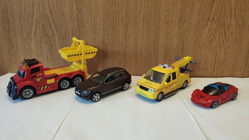 Игрушка Автомобиль-трансформер