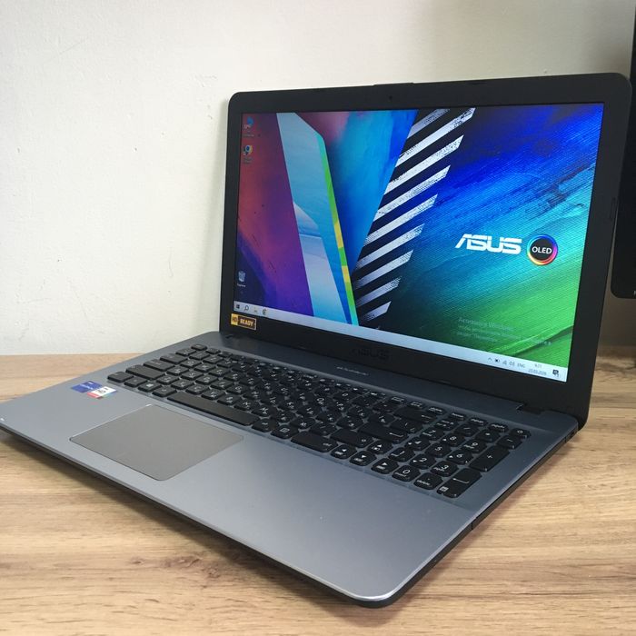 Офисной ноутбук Asus + Microsft Office