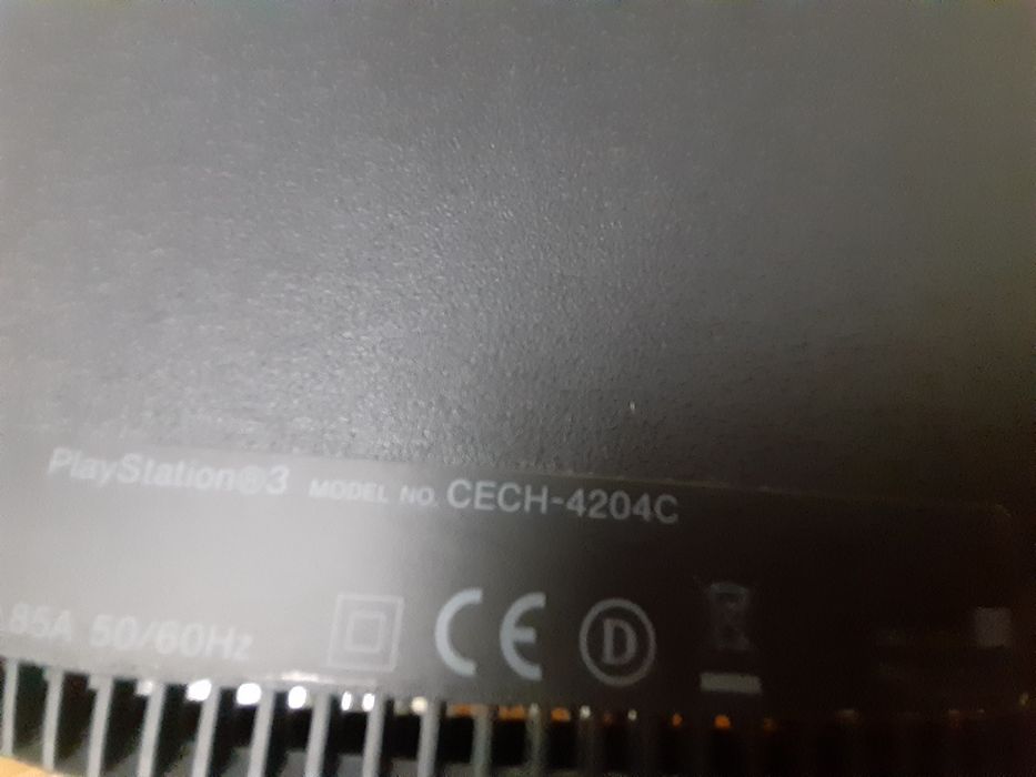 PlayStation 3 PS3 Super Slim 500gb
