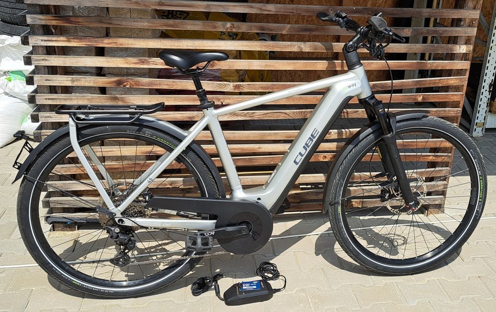 Bicicletă electrică Cube Kathmandu 45km/h, Bosch Speed, Kiox, 750Wh