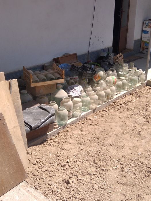 Срочно продам банки, дёшево