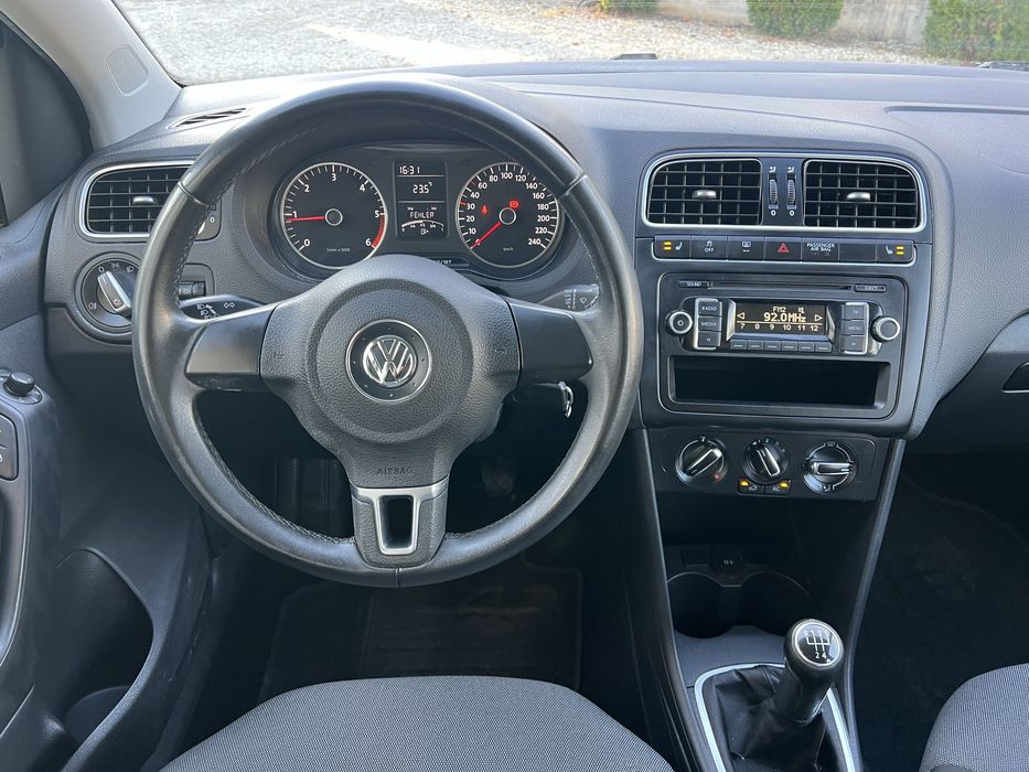 VOLKSWAGEN Polo 2012 — imagine 5