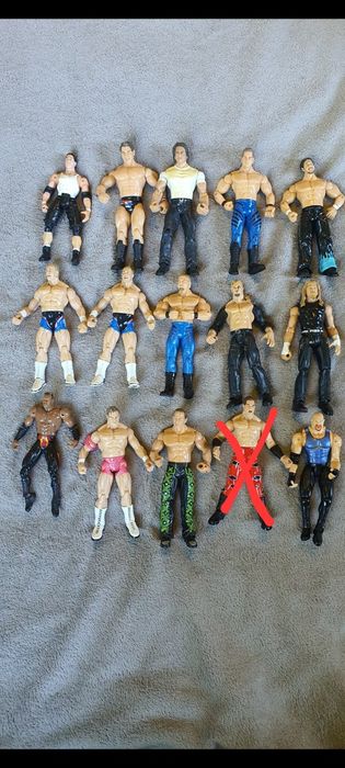 Фигурки на кечисти 20лв / бр.