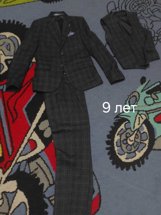 Костюм 2 штука  .