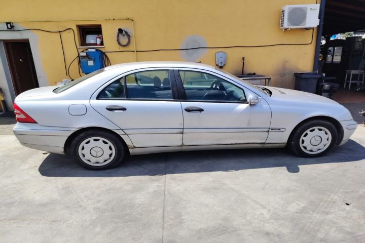 Piese Mercedes-Benz C-Class W203