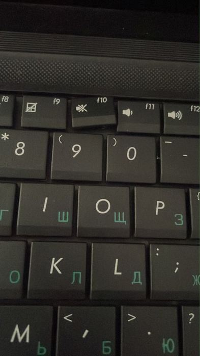 Скутер ск8 и ноутбук