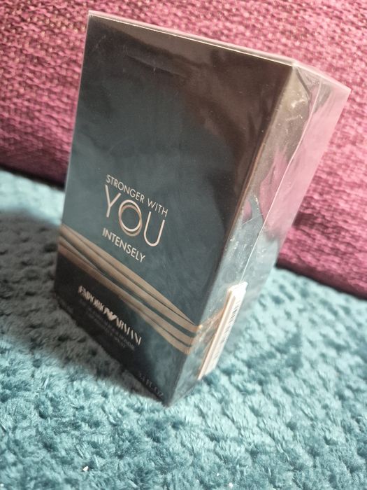 Parfum Armani Stronger with You Intensely