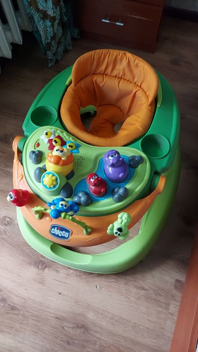 Продам ходунки детские