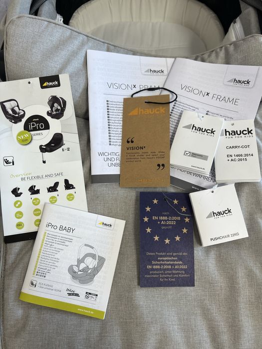 ГАРАНЦИЯ! Бебешка количка Hauck Vision X/кошче за кола Hauck iPro Baby