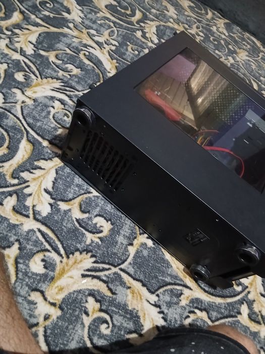 Vând pc gaming sau schimb