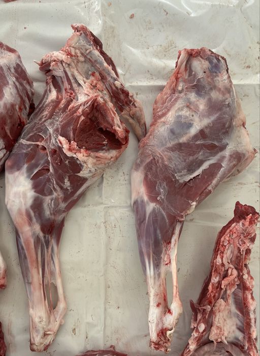 Ешкі сатылады