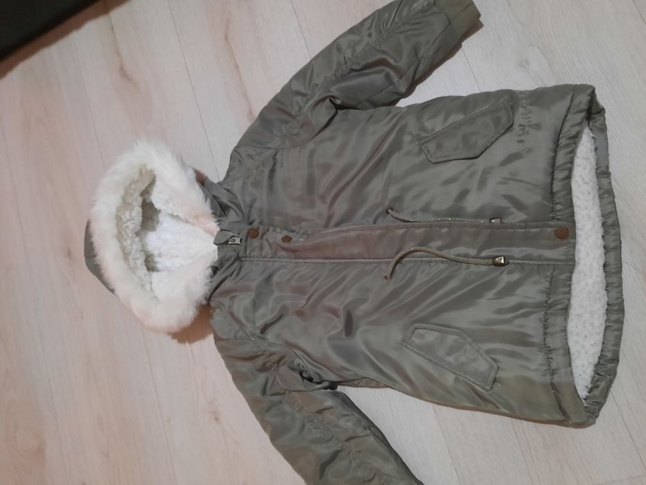 Лот от две якета 92 и 98 размер